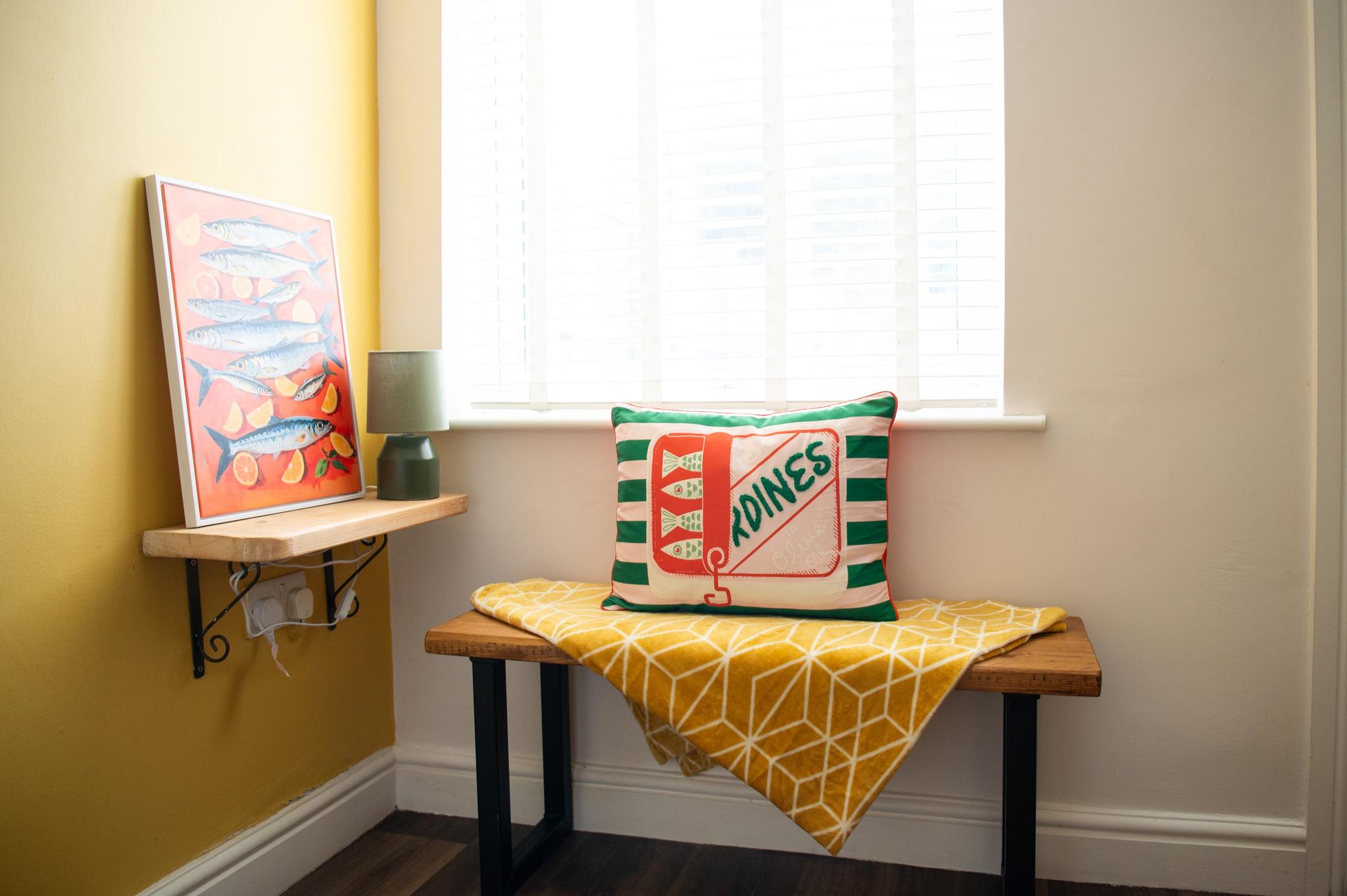 High-End City Centre Stay | Sleeps All Guests4
